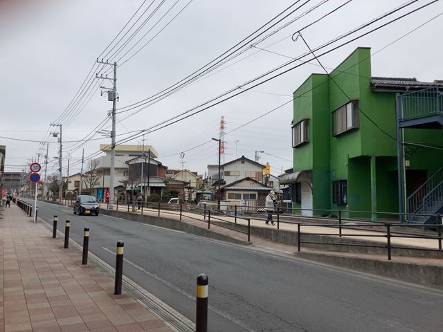 木造２階建て家屋解体工事(神奈川県海老名市東柏ヶ谷)　工事中の様子です。